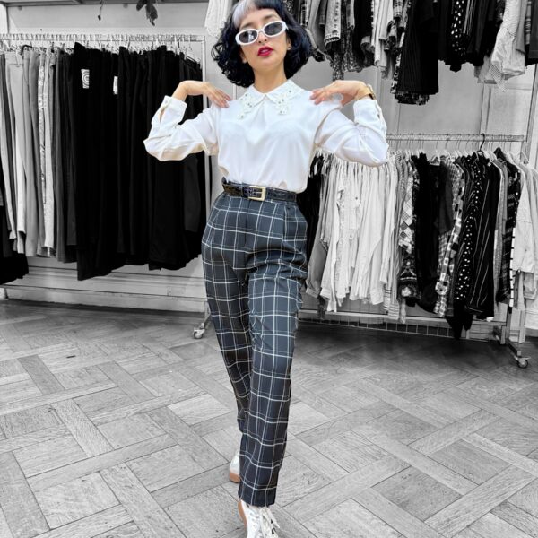 Pantalón negro tela