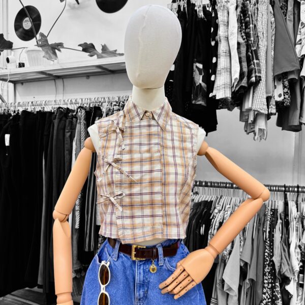 Blusa crop upcycling estilo qipao cuadrillé